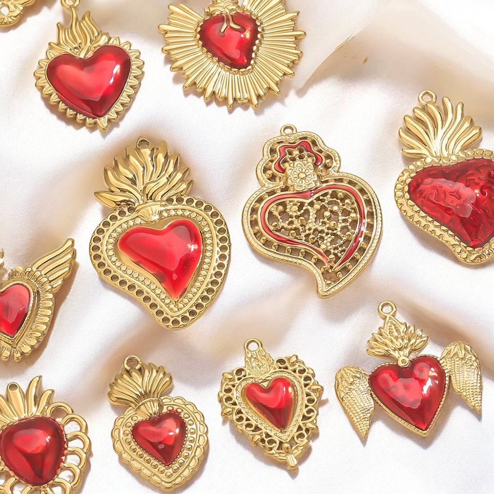 Body Jewelry Diy - 3 ciondoli a forma di cuore