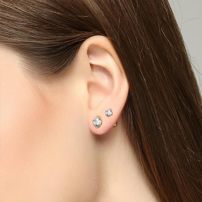 Orecchini a perno in titanio 1 - Body Jewelry Cartilage Earrings recensione e prezzo