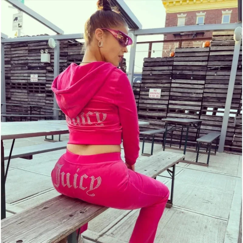 2025 Nuovo Inverno Juicy Couto - Body Jewelry Bra recensione e prezzo