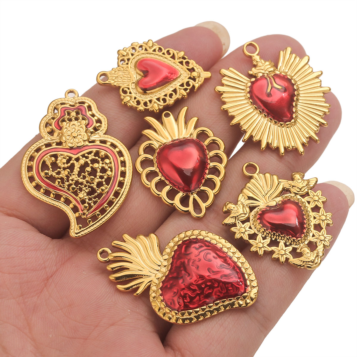 3 ciondoli a forma di cuore in - Body Jewelry Diy recensione e prezzo